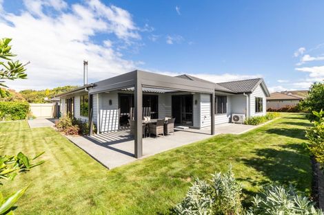 Photo of property in 14 Arbuckle Road, Frimley, Hastings, 4120