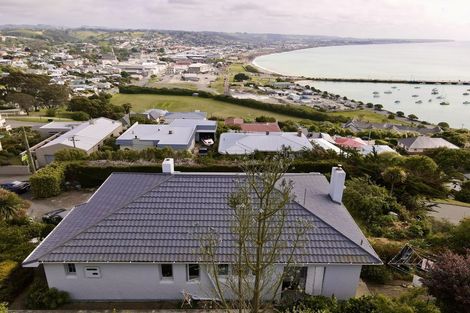 Photo of property in 7 Avon Street, South Hill, Oamaru, 9400