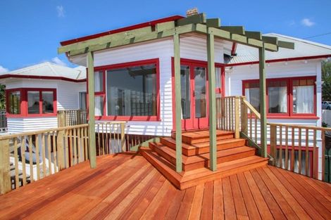 Photo of property in 4 Dillicar Street, Whitiora, Hamilton, 3200