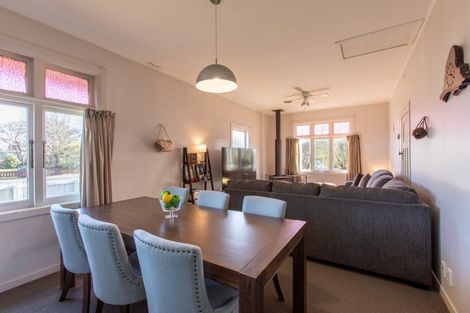 Photo of property in 32 Tennyson Street, Dannevirke, 4930