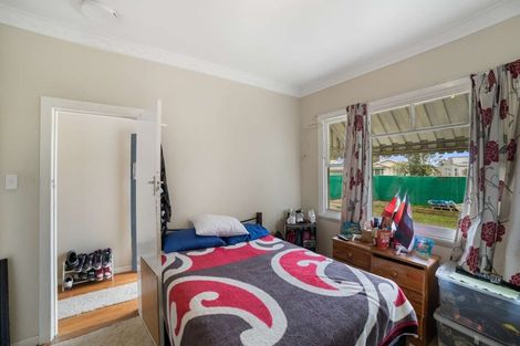 Photo of property in 17 De Lautour Road, Kaiti, Gisborne, 4010