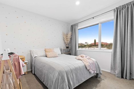 Photo of property in 58 Whatumairangi Way, Owhata, Rotorua, 3010