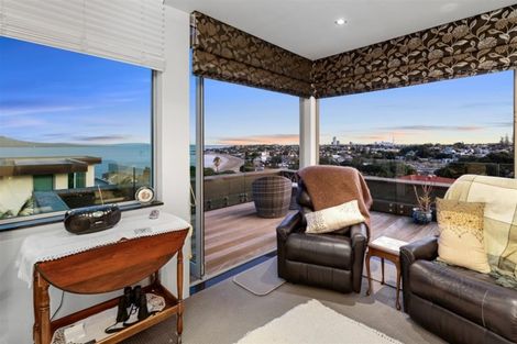 Photo of property in 22a Beach Road, Castor Bay, Auckland, 0620