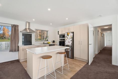 Photo of property in 1 Hector Close, Kingston, Athol, 9793