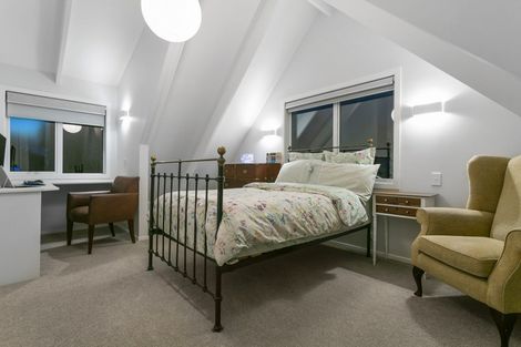 Photo of property in 84 Upper Harbour Drive, Greenhithe, Auckland, 0632