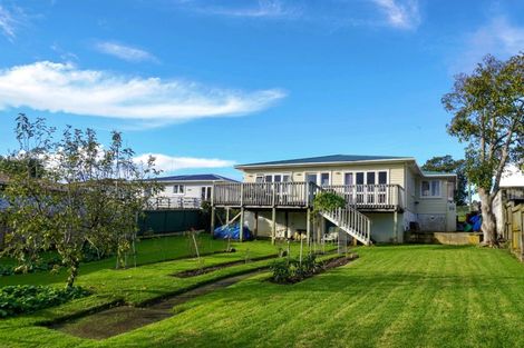 Photo of property in 12 Gilliam Street, New Lynn, Auckland, 0600