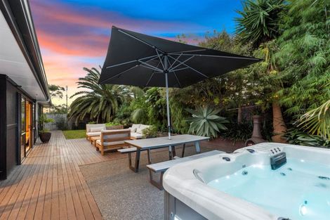 Photo of property in 7b Golf Road, Mount Maunganui, 3116