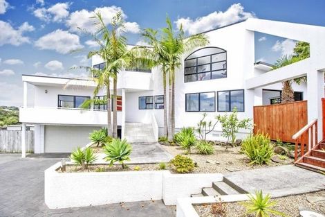 Photo of property in 12 Westergrove Place, West Harbour, Auckland, 0618