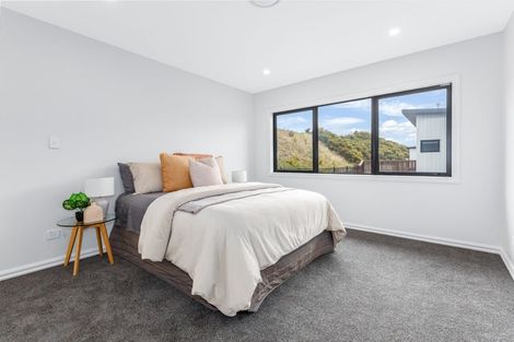 Photo of property in 50 Schooner Drive, Whitby, Porirua, 5024