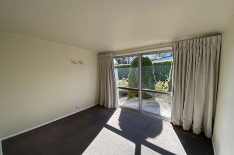 Photo of property in 8 Yardley Street, Avonhead, Christchurch, 8042
