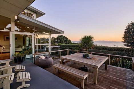 Photo of property in 18 Arawa Street, Raumati Beach, Paraparaumu, 5032