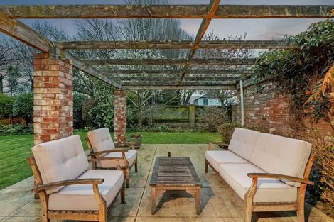 Photo of property in 4 Rubens Place, Burnside, Christchurch, 8053