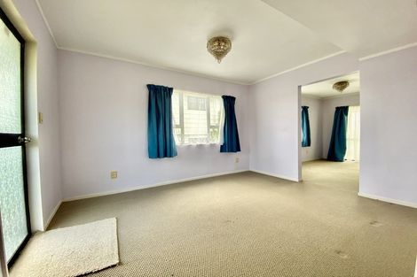 Photo of property in 24 Jarman Road, Mount Wellington, Auckland, 1060