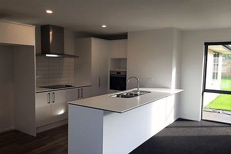 Photo of property in 15 Minerva Crescent, Woodend, 7610