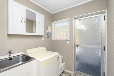 Photo of property in 33c Carrington Street, New Plymouth, 4310