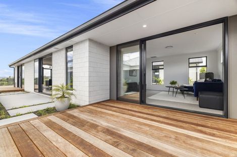 Photo of property in 9 Kahawai Place, Omokoroa, 3114