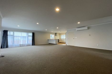 Photo of property in 355 College Street, West End, Palmerston North, 4410