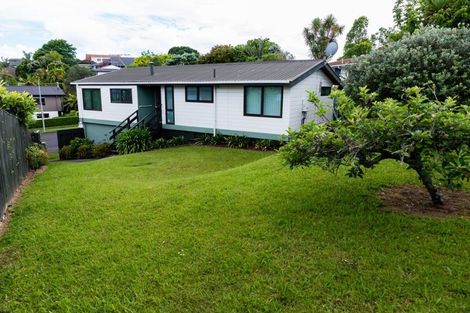 Photo of property in 19 Pyatt Crescent, Saint Johns, Auckland, 1072