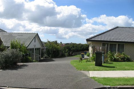 Photo of property in 492a Don Buck Road, Massey, Auckland, 0614