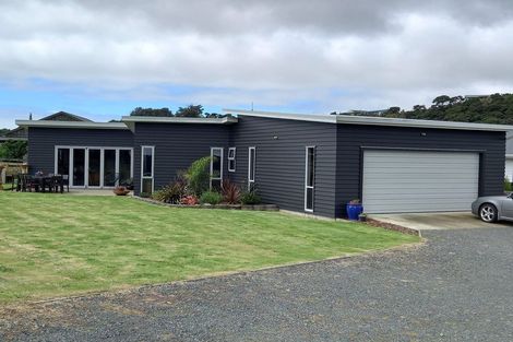 Photo of property in 2 Beachcomber Road, Mangawhai Heads, Mangawhai, 0505