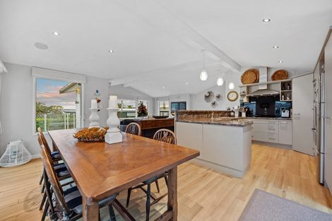 Photo of property in 29 Blue Bell Parade, Omaha, 0986