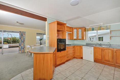 Photo of property in 62 Toetoe Road, Otaika, Whangarei, 0170