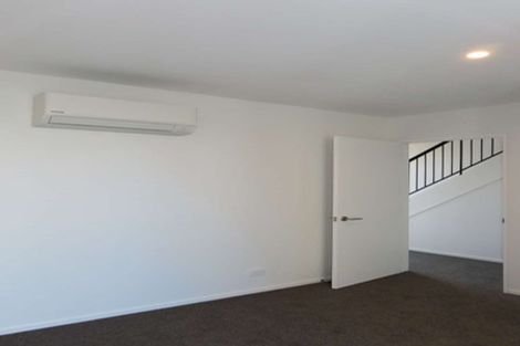 Photo of property in 2/246 Marine Parade, New Brighton, Christchurch, 8061