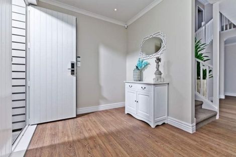 Photo of property in 188 Whangaparaoa Road, Red Beach, 0932