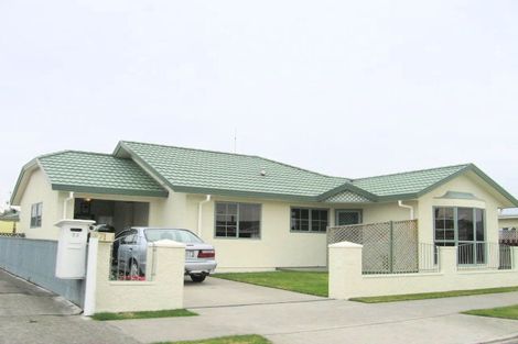 Photo of property in 3/71a Meeanee Road, Taradale, Napier, 4112