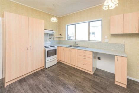 Photo of property in 8 Abbot Street, Gonville, Whanganui, 4501