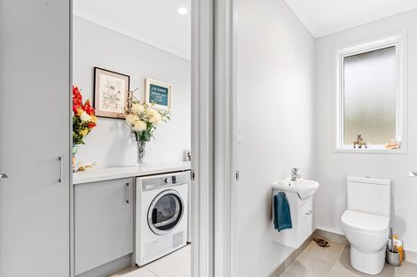 Photo of property in 16 Discovery Drive, Gulf Harbour, Whangaparaoa, 0930