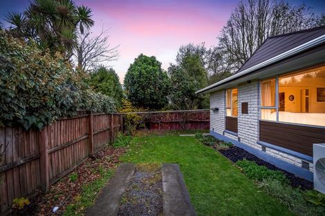 Photo of property in 1/40a Prestons Road, Redwood, Christchurch, 8051