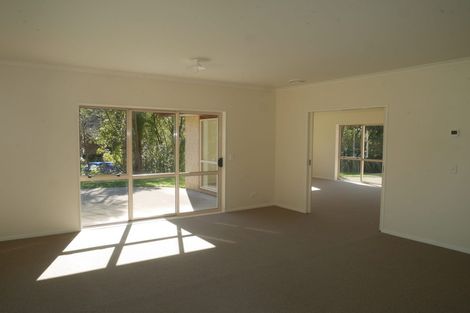 Photo of property in 120 Maui Pomare Road, Nikau Valley, Paraparaumu, 5032