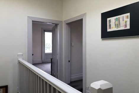 Photo of property in 1/10 Hobson Crescent, Thorndon, Wellington, 6011