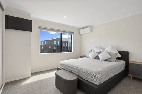 Photo of property in 54 Nugget Avenue, Hobsonville, Auckland, 0616