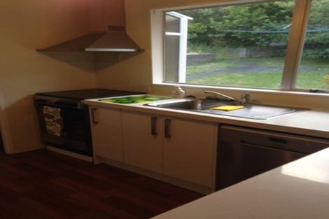 Photo of property in 67 Allington Road, Karori, Wellington, 6012