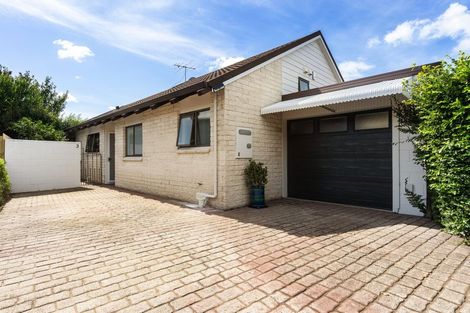 Photo of property in 3/255 Meola Road, Point Chevalier, Auckland, 1022