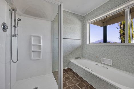 Photo of property in 122 Wingrove Road, Pukengahu, Stratford, 4393