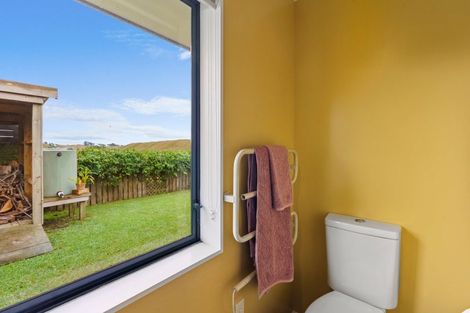 Photo of property in 761 State Highway 1, Te Horo, Otaki, 5581