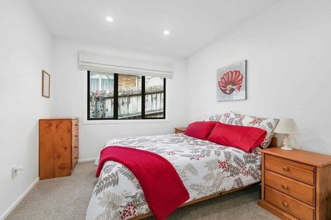 Photo of property in 80 Landing Drive, Albany, Auckland, 0632