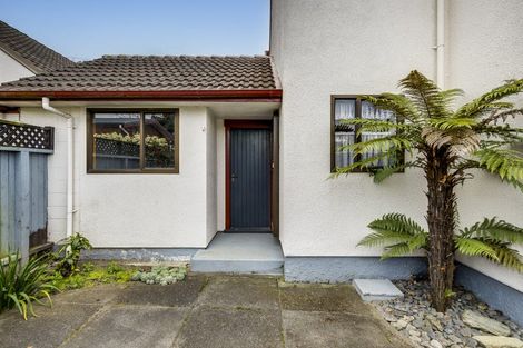 Photo of property in 2/64 Avondale Road, Taradale, Napier, 4112
