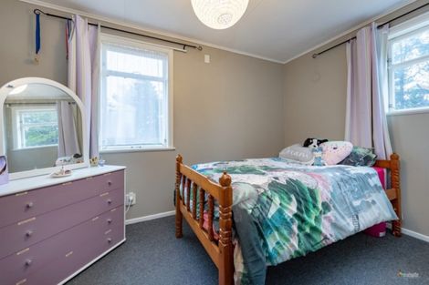 Photo of property in 8 Calypso Street, Grenada North, Wellington, 5028