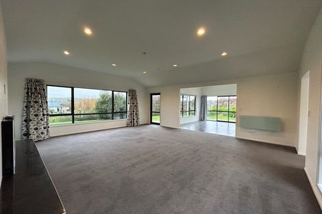 Photo of property in 6 Penrith Road, Poraiti, Napier, 4182