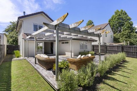 Photo of property in 38 Bruce Pulman Drive, Takanini, 2112