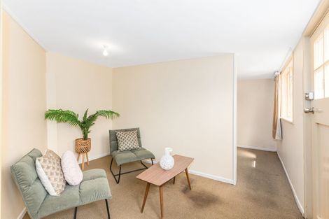 Photo of property in 341 Riverside Drive, Fairfield, Lower Hutt, 5011