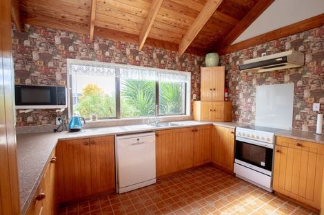 Photo of property in 17 Mahana Road, Ngatea, 3503