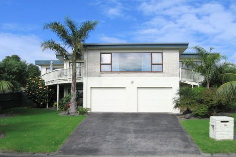 Photo of property in 14 Clyside Avenue, Half Moon Bay, Auckland, 2012