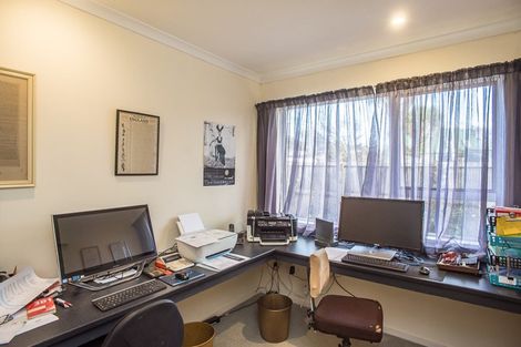 Photo of property in 244a Te Moana Road, Waikanae, 5036