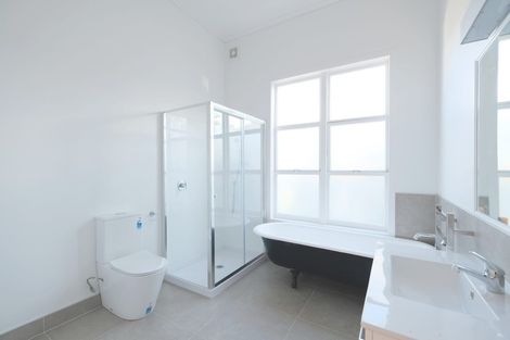 Photo of property in 2 Leslie Avenue, Sandringham, Auckland, 1025