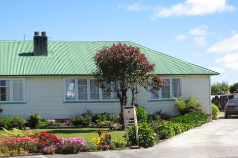 Photo of property in 6-8 Riley Place, Westport, 7825